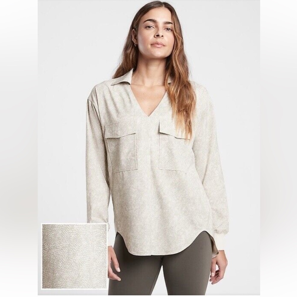 ATHLETA Zuma Top Collared V-Neck Long Sleeve Viper Subtle Grey Print Women XL